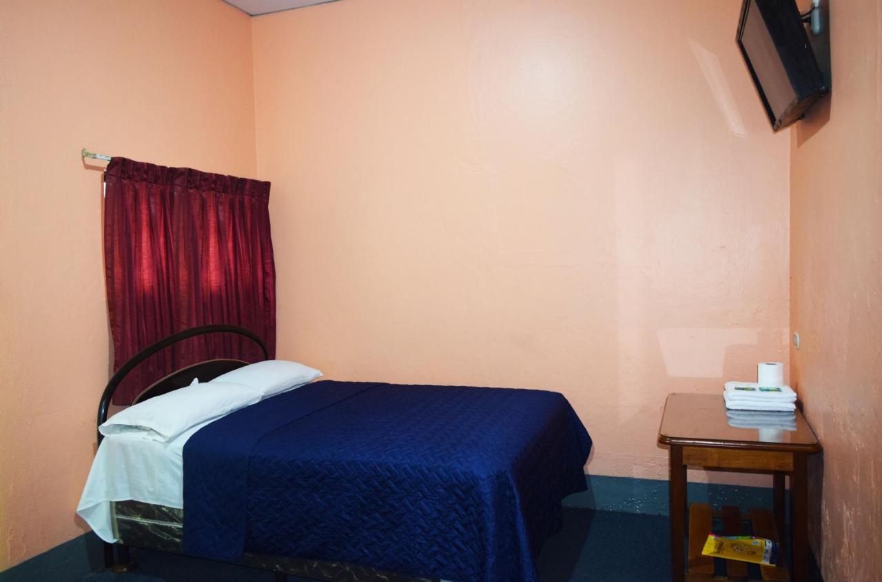 Hotel Asuncion Guatemala City Exterior photo